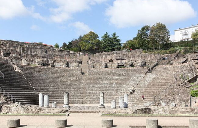 Gioco di esplorazione di Lione e tour della città sul tuo telefono - Foto 9