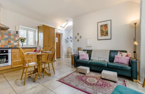 Appletree Cottage - Photo 3