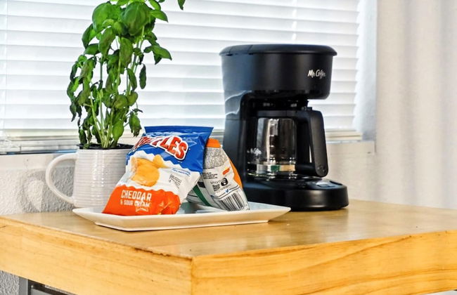 Harmony Studio 5min-asian Dist Full Kitchen - Photo 14