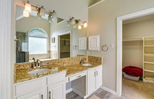 Spacious Flower Mound Home in Central Location! - Foto 16