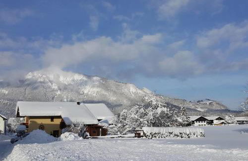 Chiemgauferienwohnungen - Wanderlust und Alpenrose - Foto 7