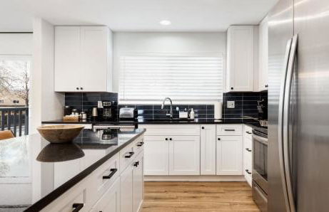 Spacious and Cozy 5 Bed 3 Bath Vacation House W 2 King 3 Queen! Sleep 12! 15Min to Red Rocks - Foto 15