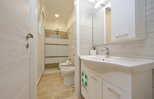 Michele Lux Lodge 6 people Spotless and Connected to Airport and Vatican - Foto 15