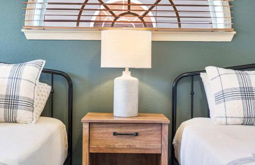 T Time Getaway - Overlooking Golf Views! - Foto 37