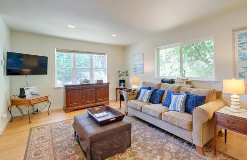 Charming Indianola Home Walk to Town! - Foto 3