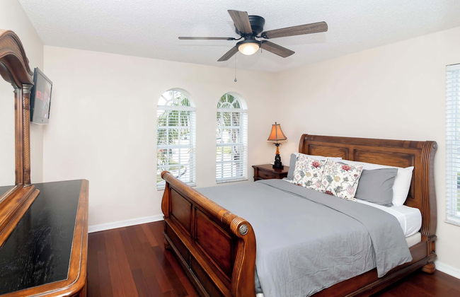 New Ownership 7BR Close to Disney - Foto 4