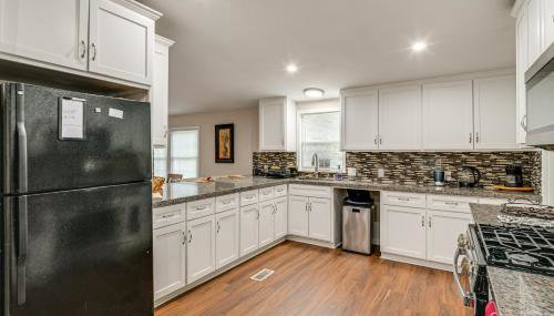 Hike and Relax Tranquil Wooded Escape in Hockley - Foto 4