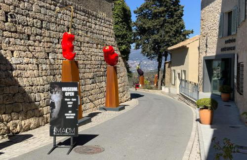 Mougins Collection - Magnifique maison au Cœur du Vieux Village de Mougins, vue sur les Alpes du Sud - Foto 26