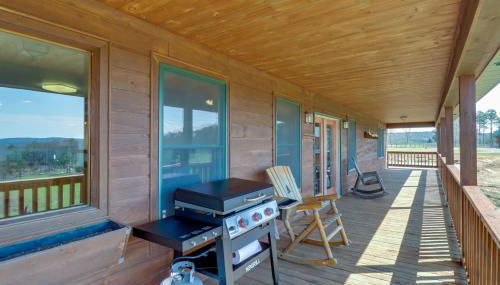 Mountain Views and Shared Pool Ozarks Family Home - Foto 3