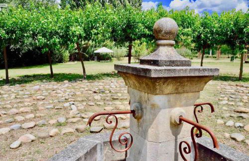 maison bertuli Oliviers Aircon, heated saltwater Pool, 2 Bedrooms - Foto 30