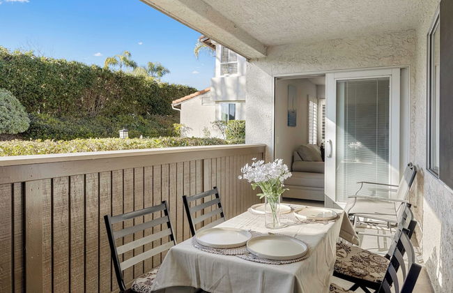 Walk to Beach Pool, Hot Tub, Private Patio, Parking Seabreeze Retreat - Foto 25