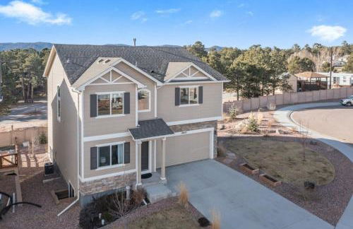 _Entire Home_Game Room_Basement_FirePit_ - Foto 60