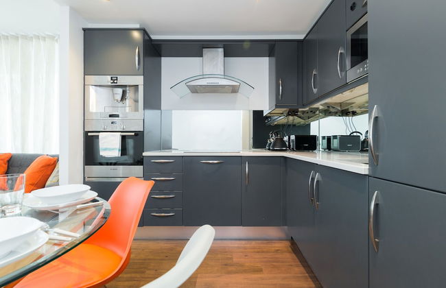 SkyViews by Austin David Apartments - Photo 13