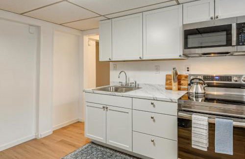 Work and Play in Alexandria! DMV Commuter Base - Foto 3