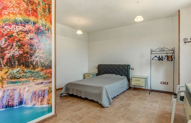 Belvilla by OYO Hillside Villa With Pool - Foto 3