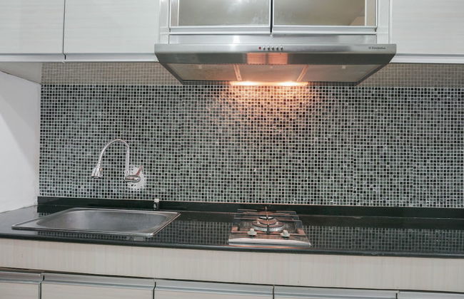 Strategic And Compact Studio Apartment At Royal Mediterania Garden Residence - Foto 10