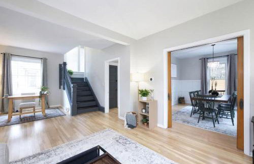 Walk to Highland Square, Sleeps 8 - Foto 16