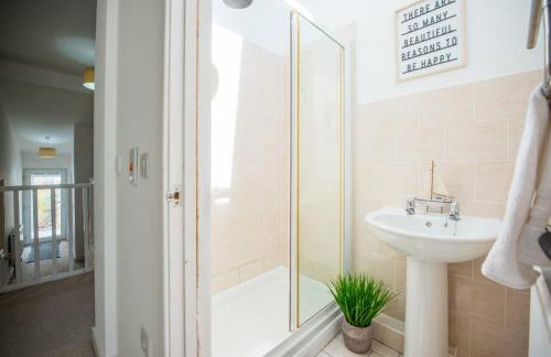 Welcoming Pembrokeshire home, perfect escape for couples, beach 5 mins, doorstep walks - Foto 25