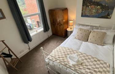 6 bed house - 12 minutes to City Centre - Foto 21