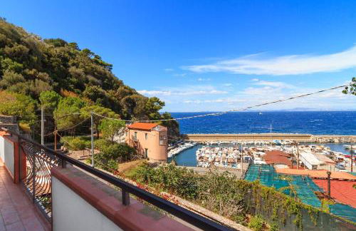 Panoramic Sea-View Apartments with Terrace, Marina della Lobra - Foto 25
