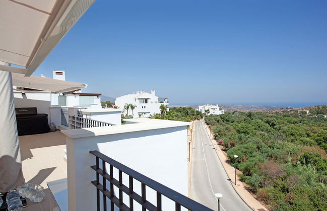 Modern Apartment With Balcony - Foto 24