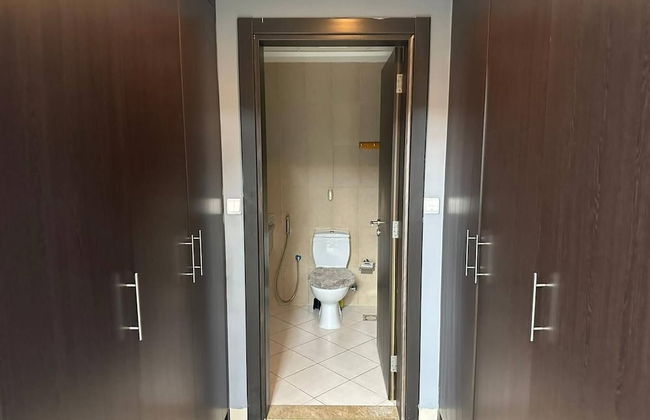 Luxurious 1 Bedroom Apartment in Red Residency Sport City Dubai - Photo 10