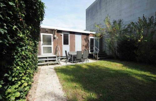 Monteurwohnung-mit-Terrasse-fuer-7-Personen-WLAN-TV-Kueche-Ahrensburg-Naehe-Hamburg-AGRP1204 - Foto 6