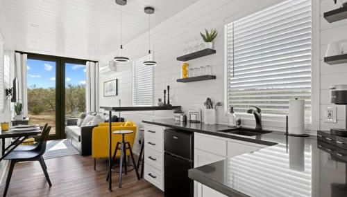 New The Yellow Beacon-luxury Shipping Container - Foto 4