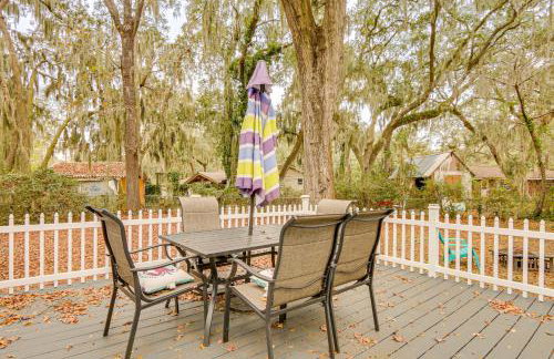 5 Mi to Historic Dtwn Beaufort Family Gem with Yard - Foto 4