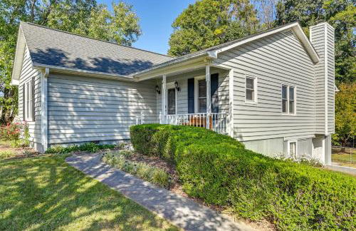 Home with Large Yard 6 Mi to Dtwn Winston-Salem! - Foto 29