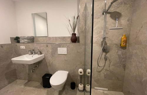 Goldstadt Grand Suite- City Apartment Zentrum Pforzheim - Foto 70