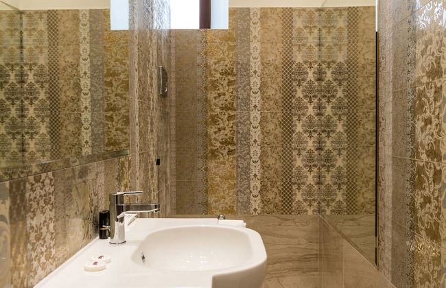 Locanda Leon Bianco on the Grand Canal - Photo 40