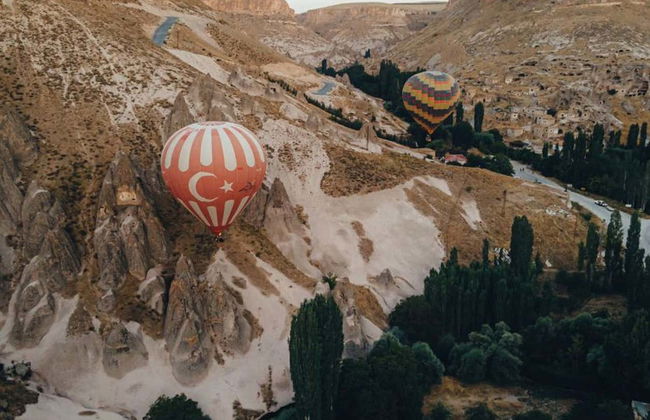 Volo in mongolfiera sulla valle di Soganli - Foto 4