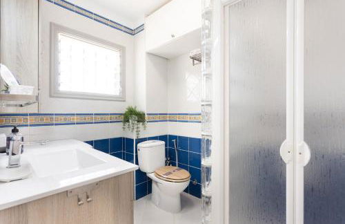 TenoHomes Oceanview Studio with Balcony - Foto 17