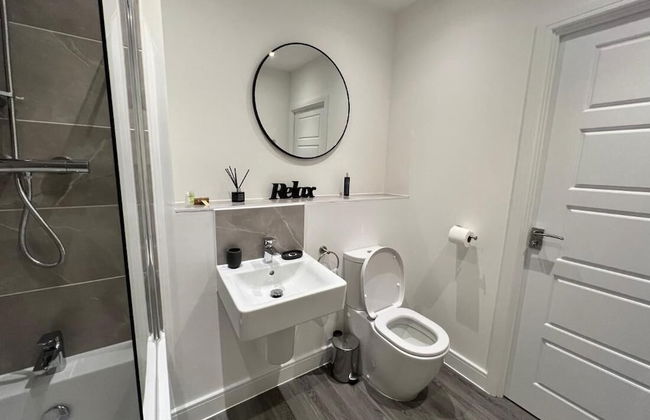 Modern 2 Bedroom Apartment - Foto 15