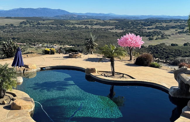 Colina by Avantstay Secluded Mountain Top Oasis w/ Pool, Hot Tub & Putting Green! - Foto 73