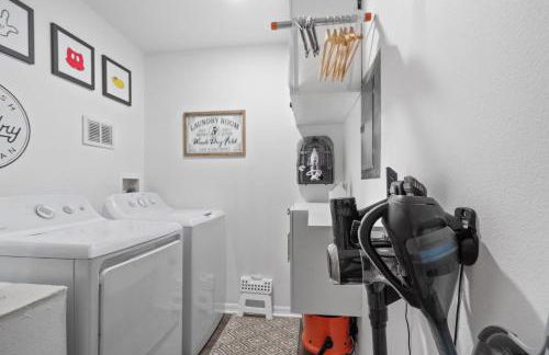 Spacious Townhome - Foto 11