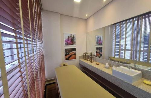 Gleba com ar-condicionado na sala e quarto, sacada e piscina - Foto 14