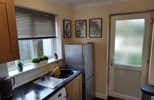 Wentworth Drive Contractor and family 3 bed Home Grantham with parking - Foto 7