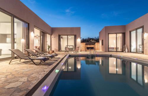 Nopi Exclusive Villa, A Sunlit Retreat by MindYourVilla - Foto 46