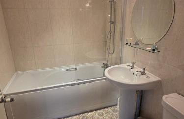 TyneView Estate, Farmhouse & Stables - Photo 18