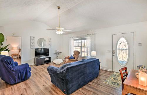 Normandy Home with Yard about 2 Mi to Lake - Foto 5