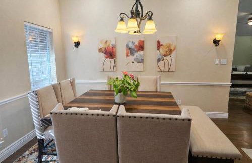 DFW Family Fun Retreat Game Room Pool Table Air Hockey Arcade Work Space Grill BBQ Firepit - Foto 4