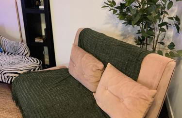 COZY Apartment 4 - Photo 39