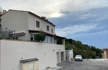 Luxurious, Quiet, and Peaceful, 3 floor villa, 5km from Monaco - Foto 2