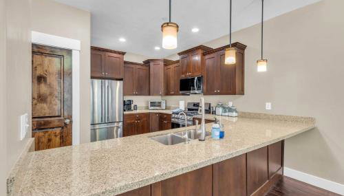 Charming 3BR-Near Skiing & Hiking - Foto 3