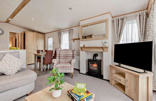 Vivian Lodge 2 Bedroom New Forest Holiday Home Hoburne Bashley - Foto 19