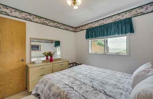 15 Mi to Duluth Lake Superior Beachfront Home! - Foto 17