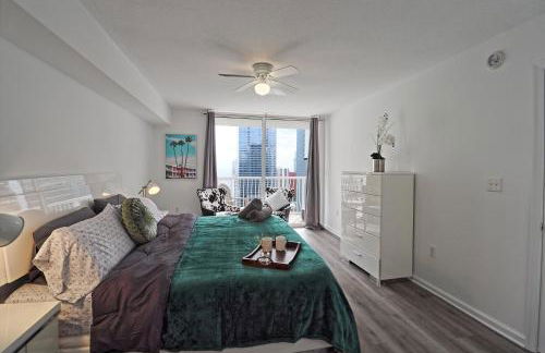Upscale Apartment in the Heart of Brickell - Foto 56