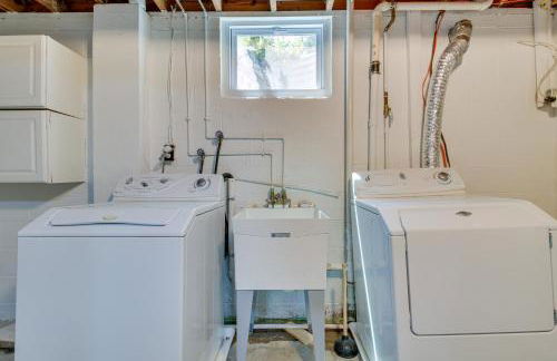 Home with Hot Tub and Deck about 3 Mi to Ark Encounter! - Foto 29